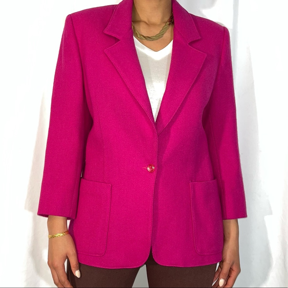 Vintage Rrrrruss Pink Magenta Coat (size medium/large, see measurements)
